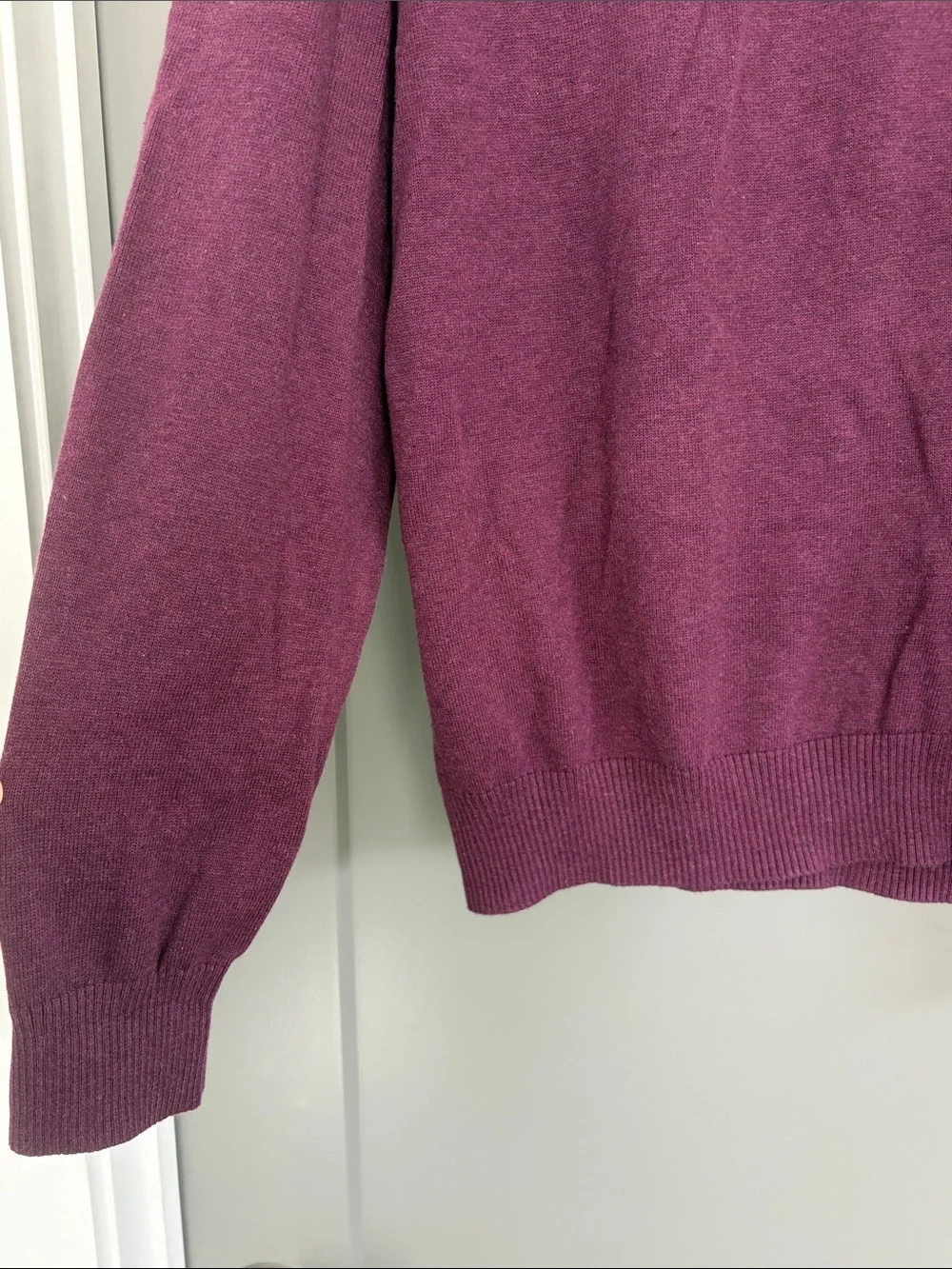 Jos. A. Bank classic neck